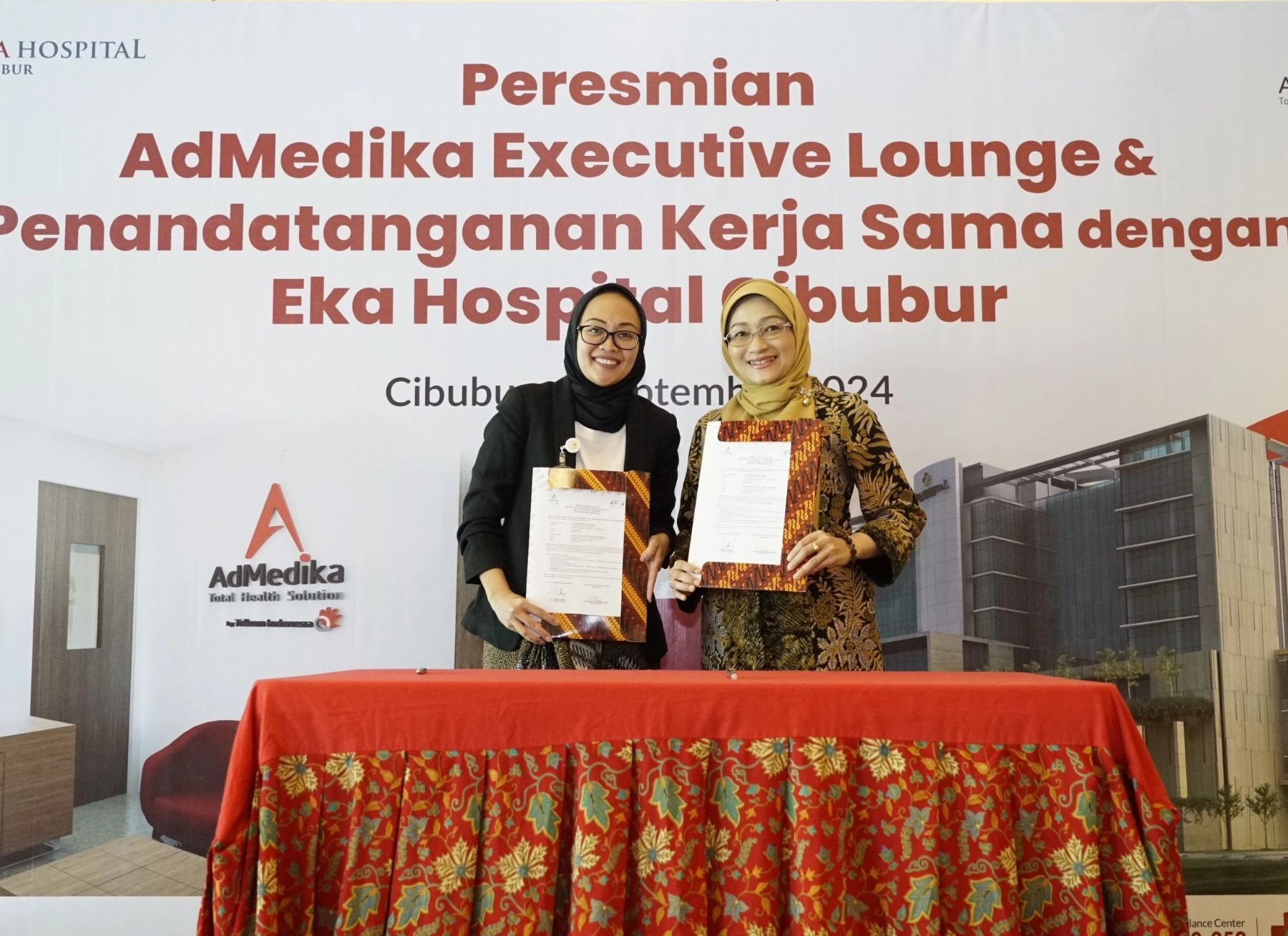 Sambut Hari Pelanggan Nasional, Admedika Persembahkan Executive Lounge di Eka Hospital